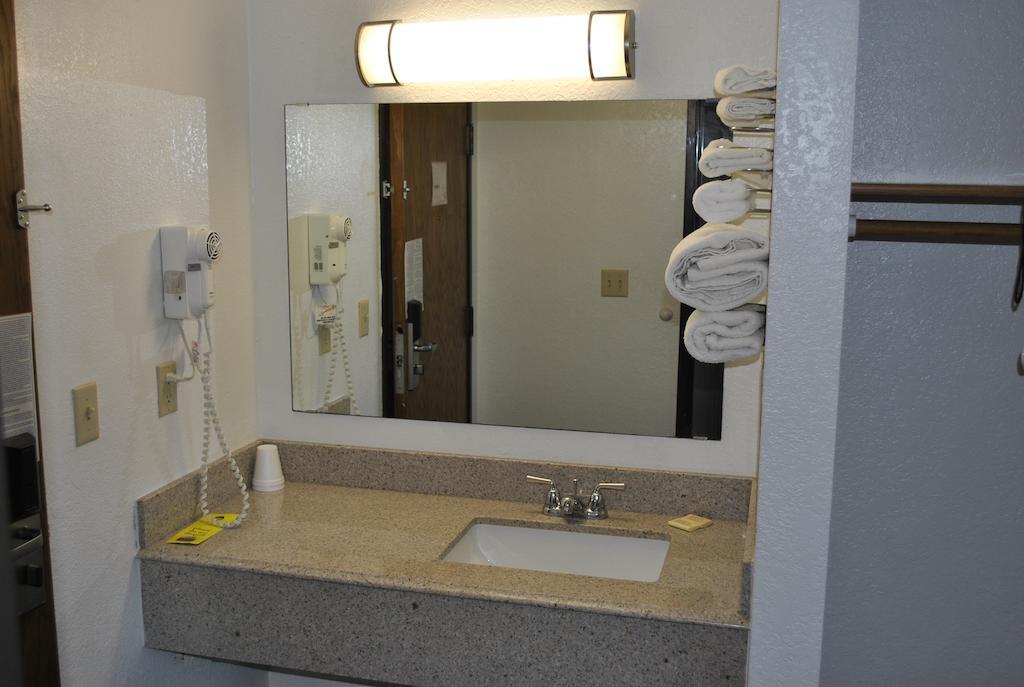 Waconia Inn And Suites Szoba fotó